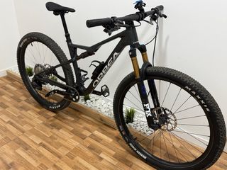 Orbea Oiz M10 AXS
Full Carbono
TALLA M
