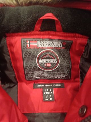 Chamarra Geographical Norway Roja