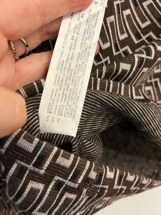 Camiseta Zara geométrica manga larga