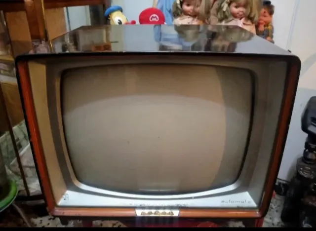 Televisor Askar Años 50s