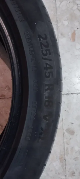 2 Neumáticos Continental 225/45 R18 96 V