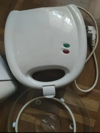 Microondas y Tostadora