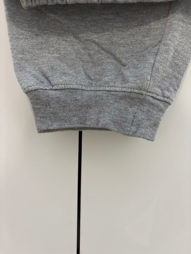 Pantalón de chándal gris