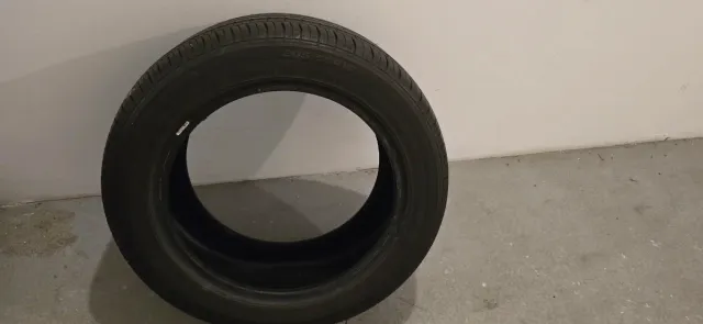 Neumático 195/65R15
Otro 205/55R16