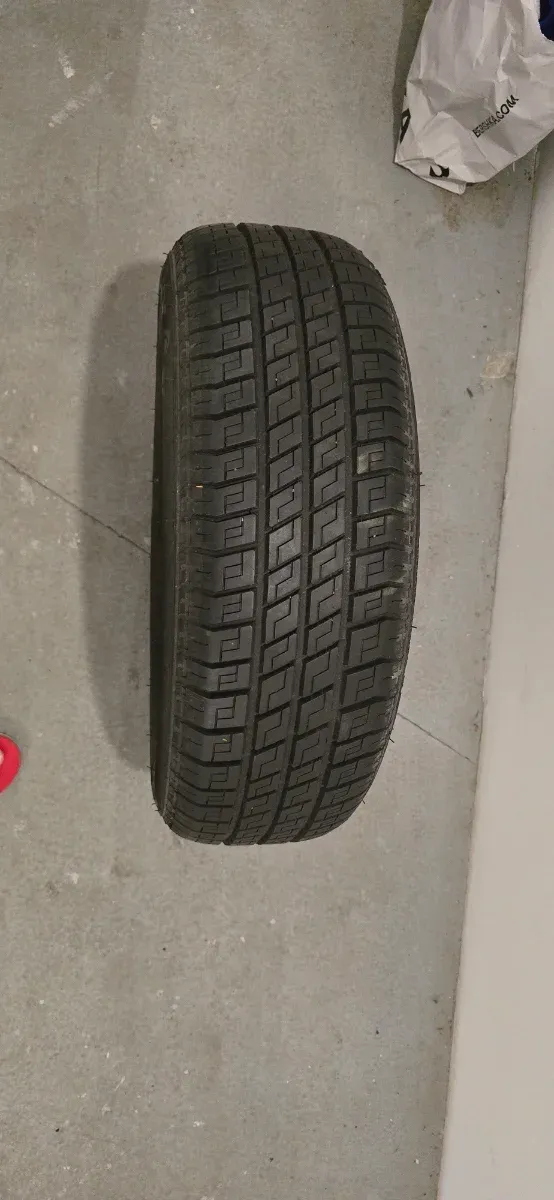 Neumático 195/65R15
Otro 205/55R16