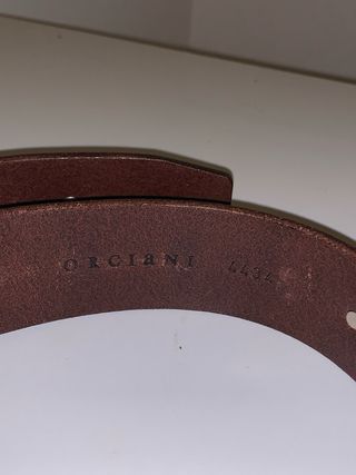 Cintura in pelle Orciani con borchie