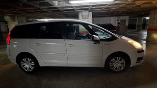 Citroen Grand C4 Picasso 2012