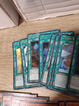 63 Cartas YuGiOh Ultra Raras UR