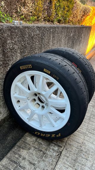 Neumáticos Pirelli Medias RA7B