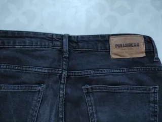 Pantalón vaquero Pull&Bear negro T.38