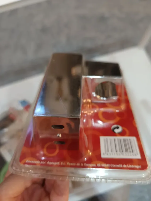 Soporte para alcachofa de bañera