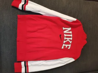 Chaqueta Bomber Nike Roja Universitaria