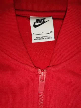 Chaqueta Bomber Nike Roja Universitaria