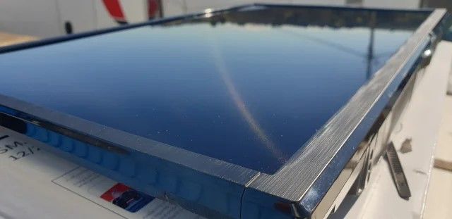 Smart TV Sharp Aquos 24 12V/230V