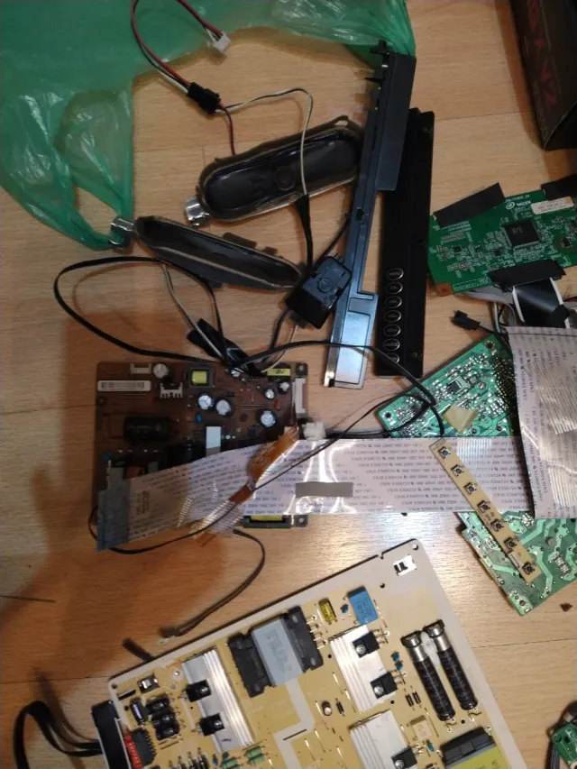 Gran lote de placas bases deTV