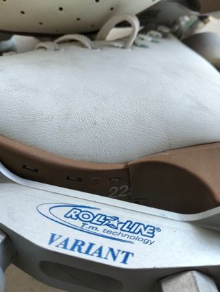 Patines de competición blancos