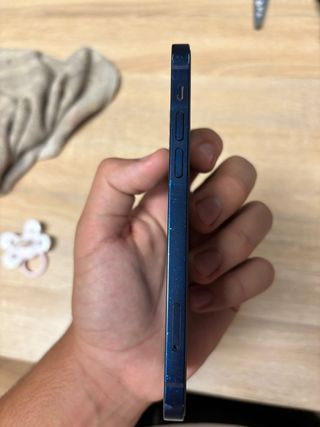 iPhone 12 Azul