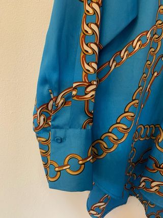 Camicia Zara con catene oro
