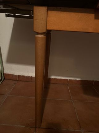 Mesa de cocina rústica y 2 sillas mesa extensible 