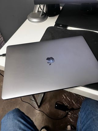 MacBook Pro 15 2018 Plata/Gris Espacial