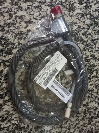 Tubo de entrada de agua para lavavajillas AEG