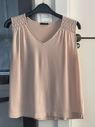 Top Massimo Dutti rosa sin mangas