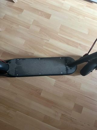 Patinete Eléctrico Xiaomi Mi 4, en buen estado.