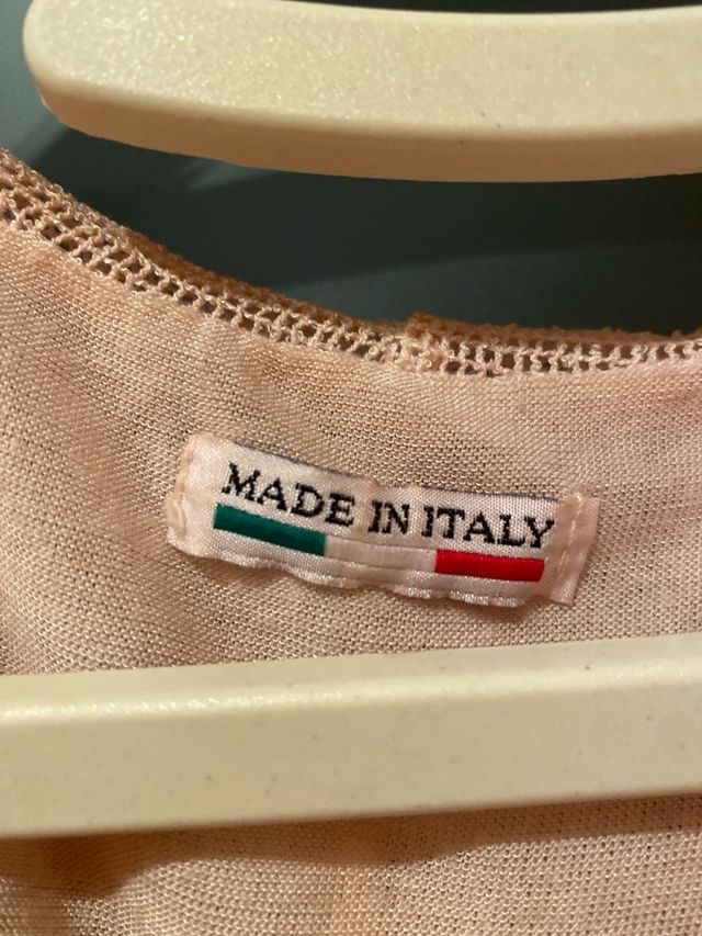 Blusa rosa de encaje talla única