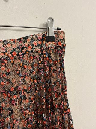 Falda plisada flores talla única