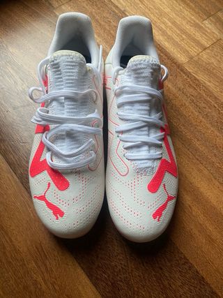 Botas de fútbol Puma Talla 35