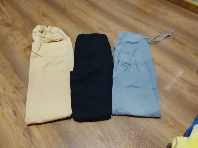 Lote 3 pantalones casuales. 5-6 años, 113-116