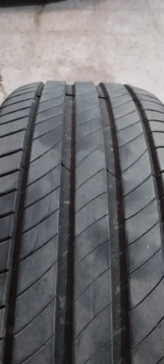 2 Neumáticos Michelin e.Primacy 215/60 R17 96H