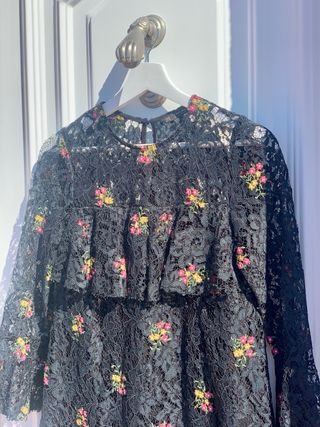 Vestido Zara encaje flores negro