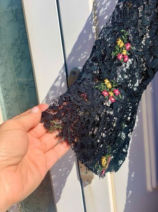 Vestido Zara encaje flores negro