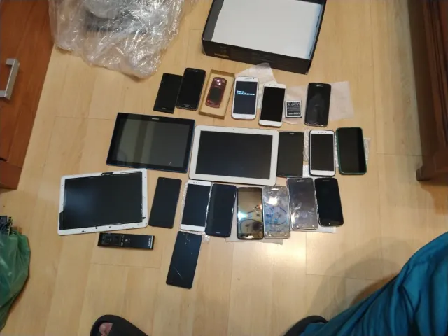 Lote de móviles y tablets