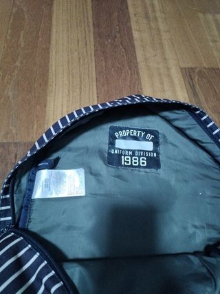 Mochila Galderma Urbana Rayas