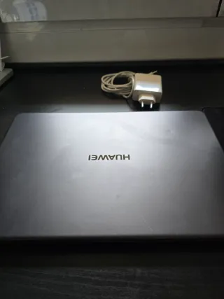 Huawei Matebook i7 Plata