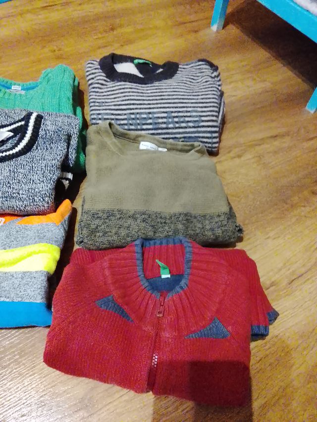 Lote 4 jerseys niño 110-116