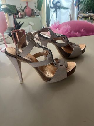 Sandalias de tacón Pedro García.