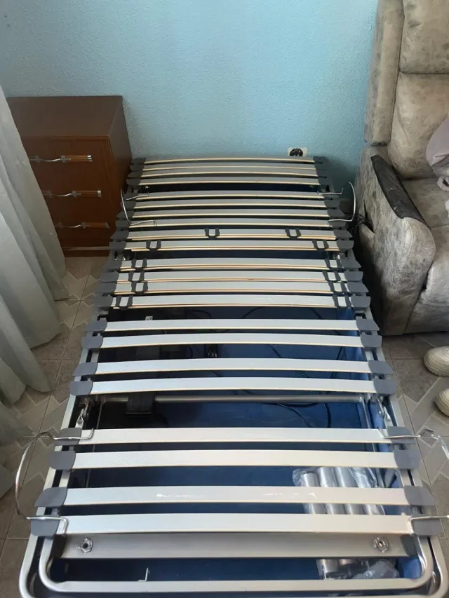 CAMA ARTICULADA ELÉCTRICA CON CANAPÉ Y COLCHÓN