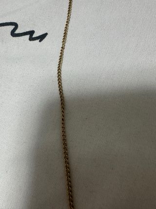 Collar Inoxidable Dorado
(No tiene marca)