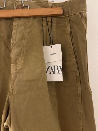 Pantalones Zara Slouchy Talla Única Verde oliva 