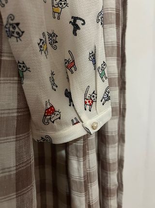 Blusa SINTY manga larga estampado gatitos