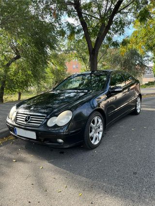 Mercedes-Benz Sportcoupé Clase C 220 CDI 2002