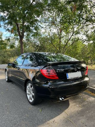 Mercedes-Benz Sportcoupé Clase C 220 CDI 2002