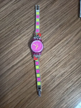 Reloj Swatch Rosa y Amarillo