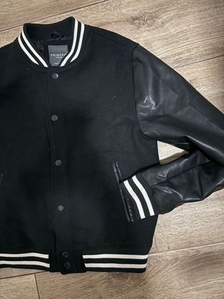 Chaqueta Bomber Negra Primark Talla M