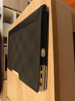 Lenovo Yoga 510-14IKB 2en1 tactil 16 Ram ,500 SSD
