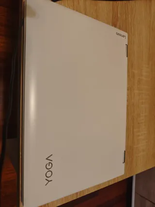 Lenovo Yoga 510-14IKB 2en1 tactil 16 Ram ,500 SSD