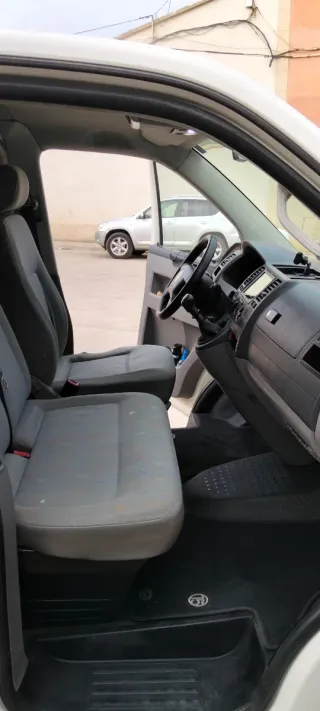 Volkswagen Transporter T5 2005
